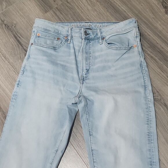 American Eagle Athletic Straight Airflex High Rise Medium Wash Jeans - Picture 5 of 9